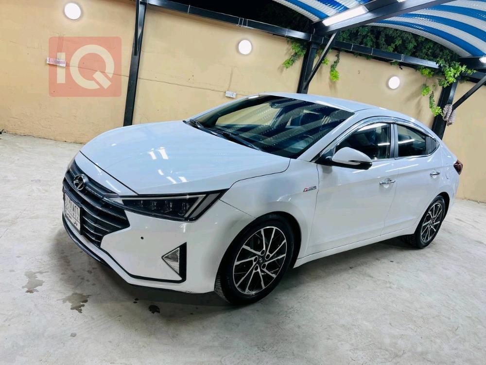 Hyundai Avante